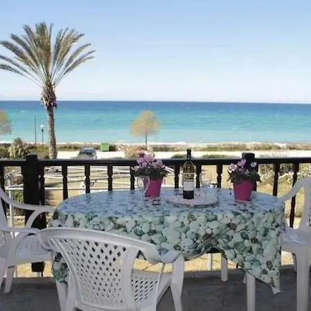 Beautiful Sea Side Maisonette In Halkidiki Semesterbostad