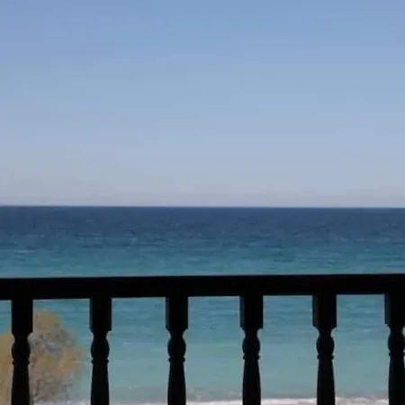Beautiful Sea Side Maisonette In Halkidiki Ferienhaus *