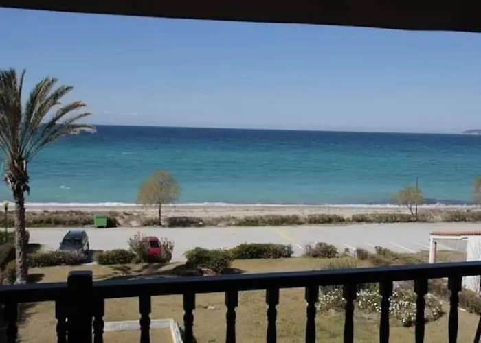 Beautiful Sea Side Maisonette In Halkidiki *