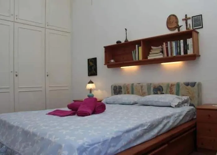 Beautiful Sea Side Maisonette In Halkidiki Posidi